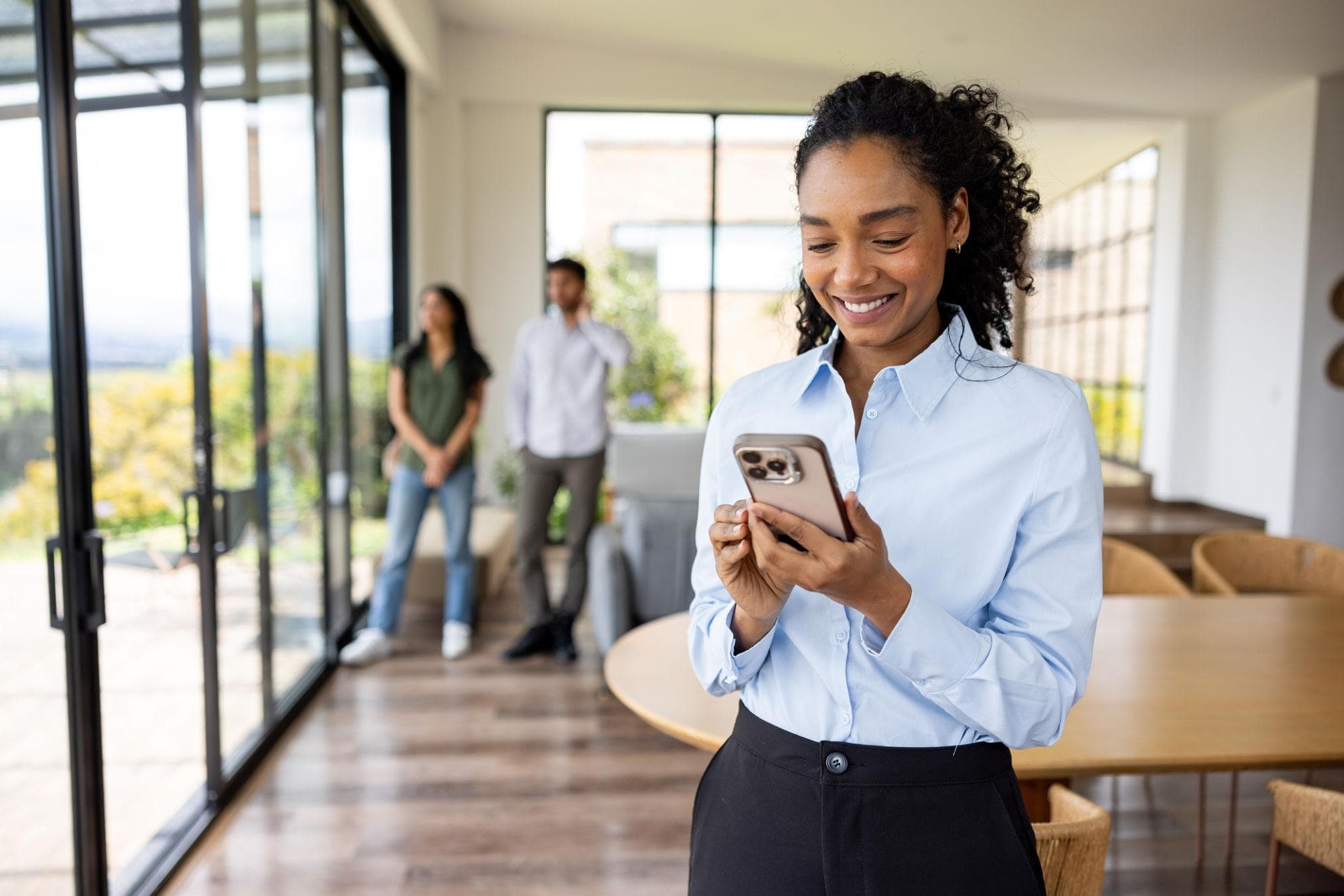 WhatsApp Scheduling for Real Estate Agents: The Complete Playbook